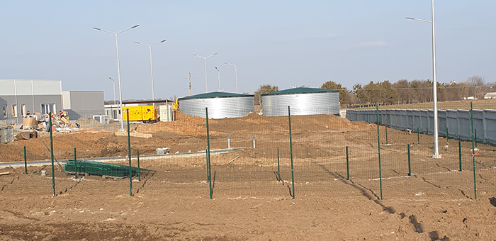 Rezervuari UFP-tank sto-dzhon-dir2