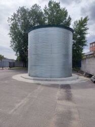 Промисловий мобільний резервуар
